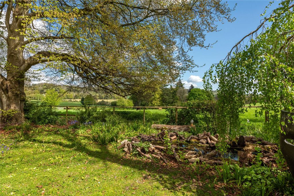 Additional image 16 of 4 bed detached house for salePebblehill Road, Betchworth, Surrey RH3