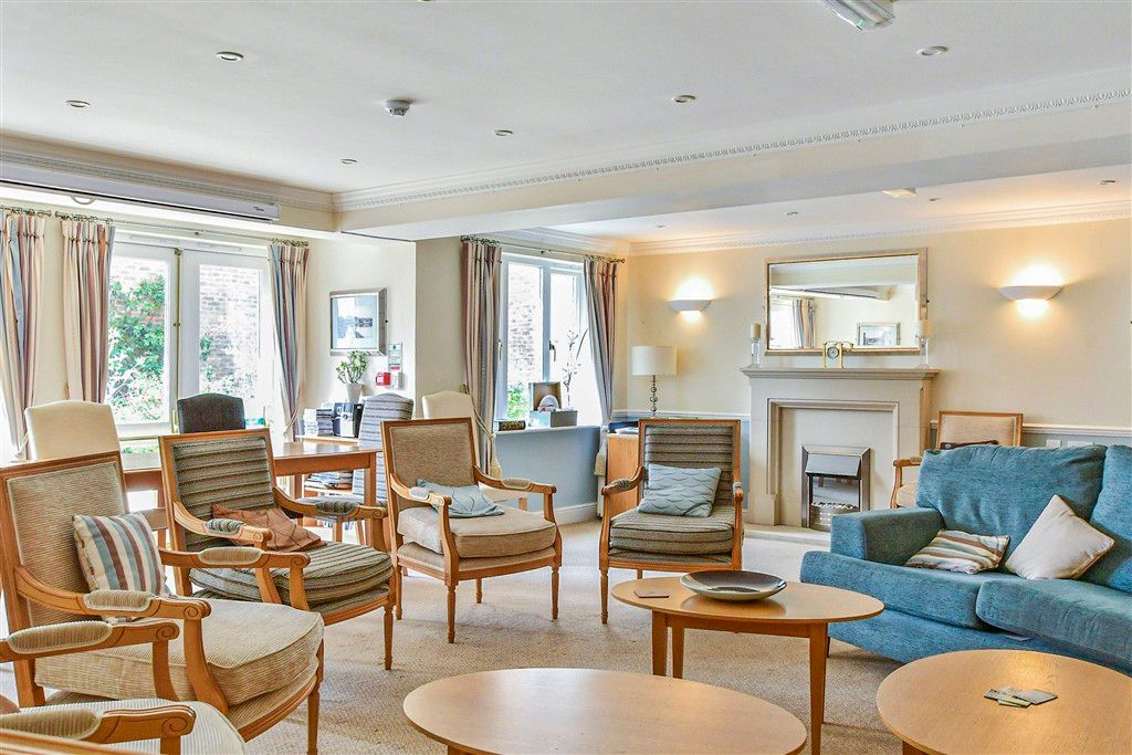 Additional image 15 of 1 bed flat for saleQueen Street, Arundel, West Sussex BN18