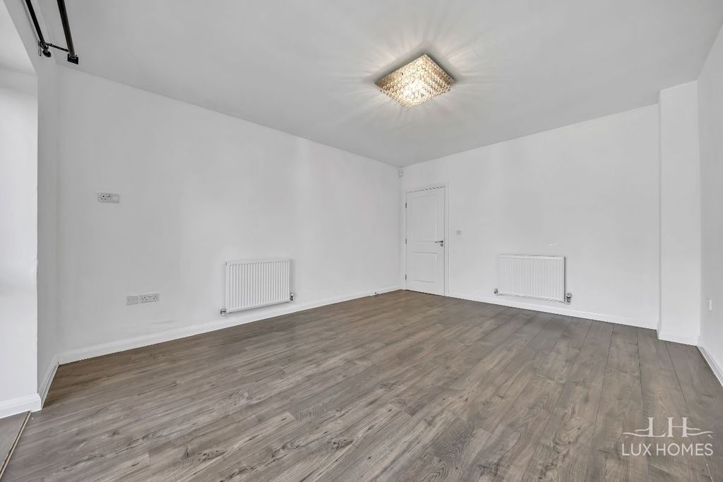 Additional image 11 of 5 bed detached house for salePinnacle Hill, Bexleyheath DA7