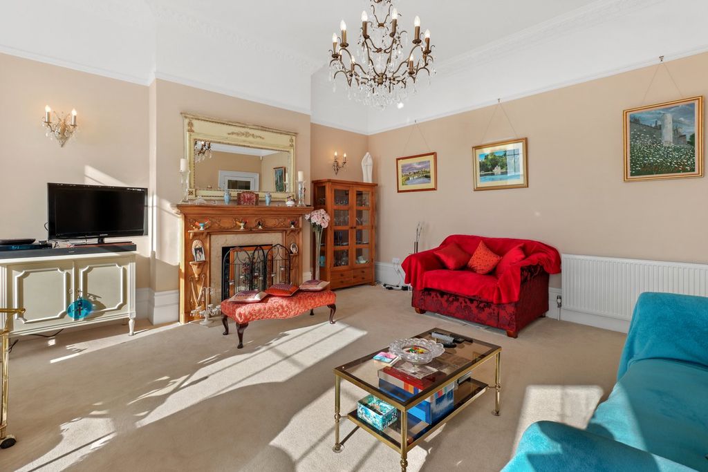 Additional image 11 of 4 bed flat for saleKnole Road, Bexhill-On-Sea TN40