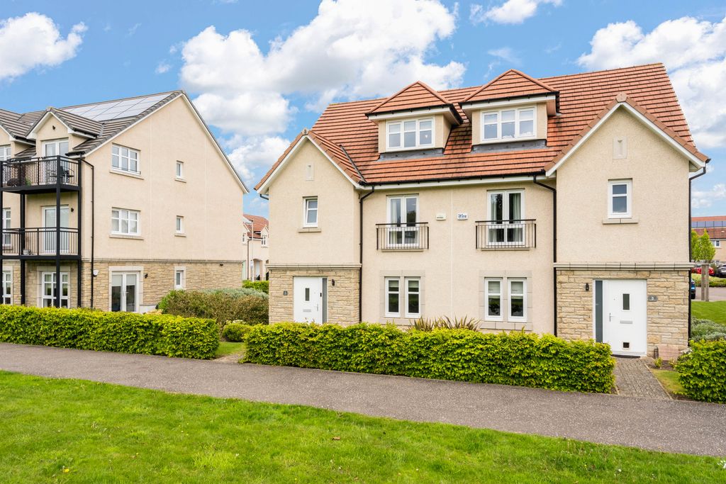 Additional image 26 of 4 bed semi-detached house for sale5 Ramslack Street, Balerno, Edinburgh EH14