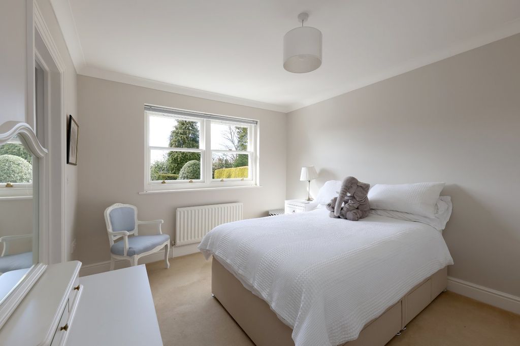Additional image 17 of 5 bed detached house for saleBurkes Road, Beaconsfield, Buckinghamshire HP9