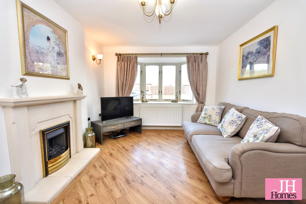 Additional image 3 of 4 bed detached house for saleRiverside Gardens, Barrow-In-Furness, Cumbria LA13
