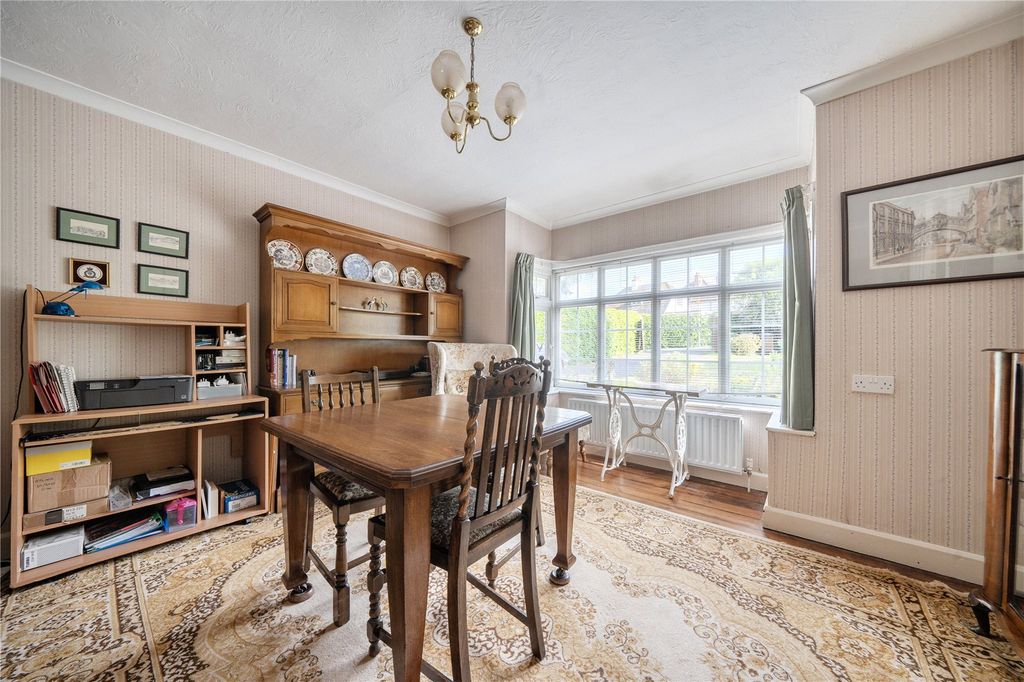 Additional image 3 of 3 bed bungalow for saleQueens Road, Alton, Hampshire GU34