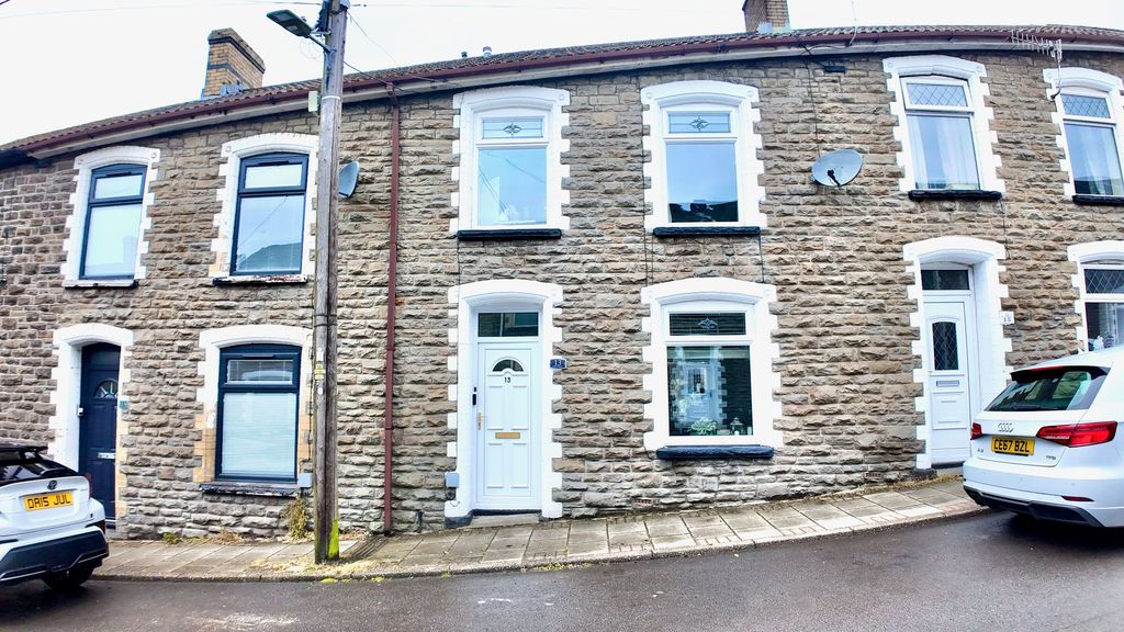 3 bed terraced house for saleGreenfield, Newbridge NP11