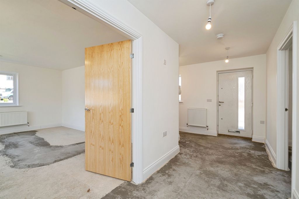 Additional image 9 of 2 bed detached bungalow for saleJubilee Way, Holton, Halesworth IP19