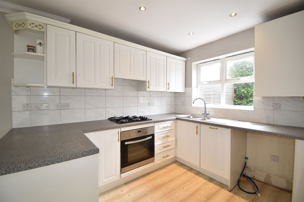 Additional image 4 of 3 bed town house for saleArderne Place, Alderley Edge SK9