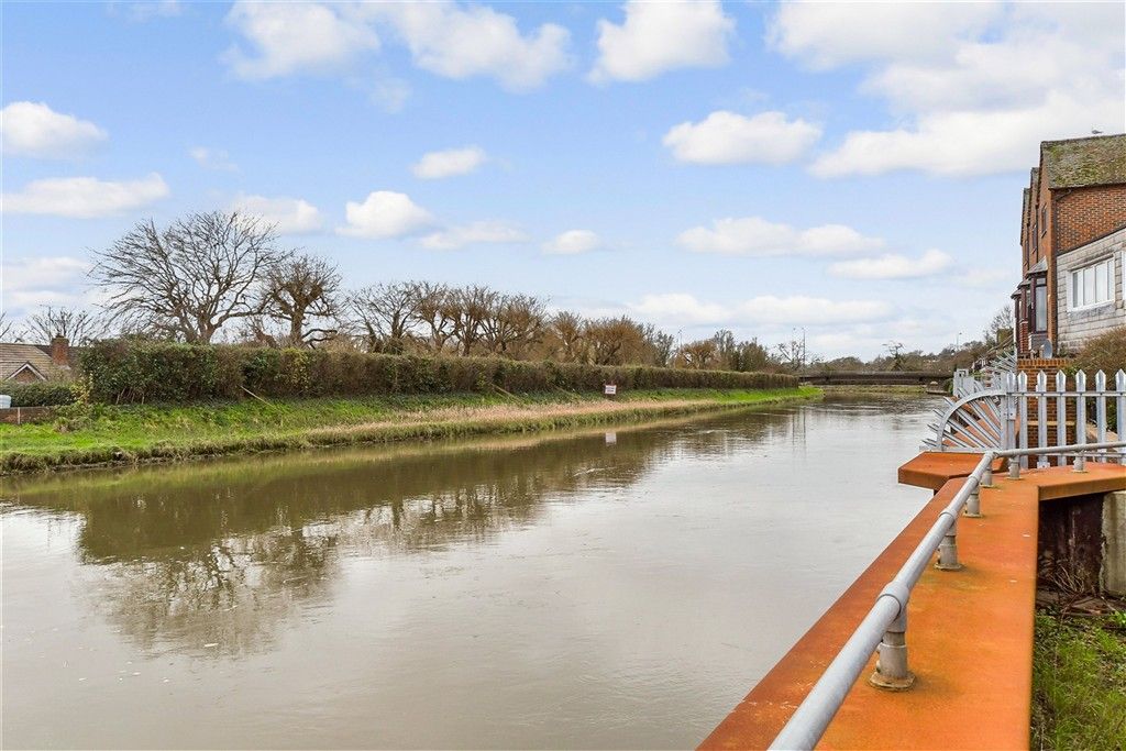 Additional image 21 of 2 bed terraced house for saleRiver Road, Arundel, West Sussex BN18