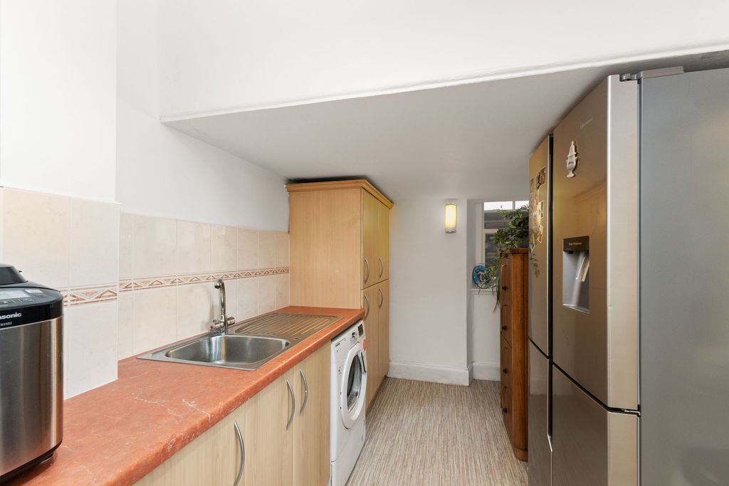 Additional image 11 of 2 bed flat for saleBridge Castle House, Westfield EH48