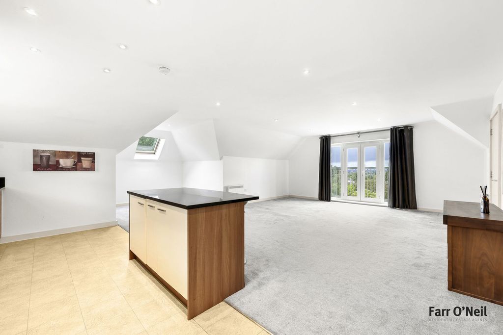 Additional image 18 of 2 bed penthouse for saleHigh Road, Buckhurst Hill IG9