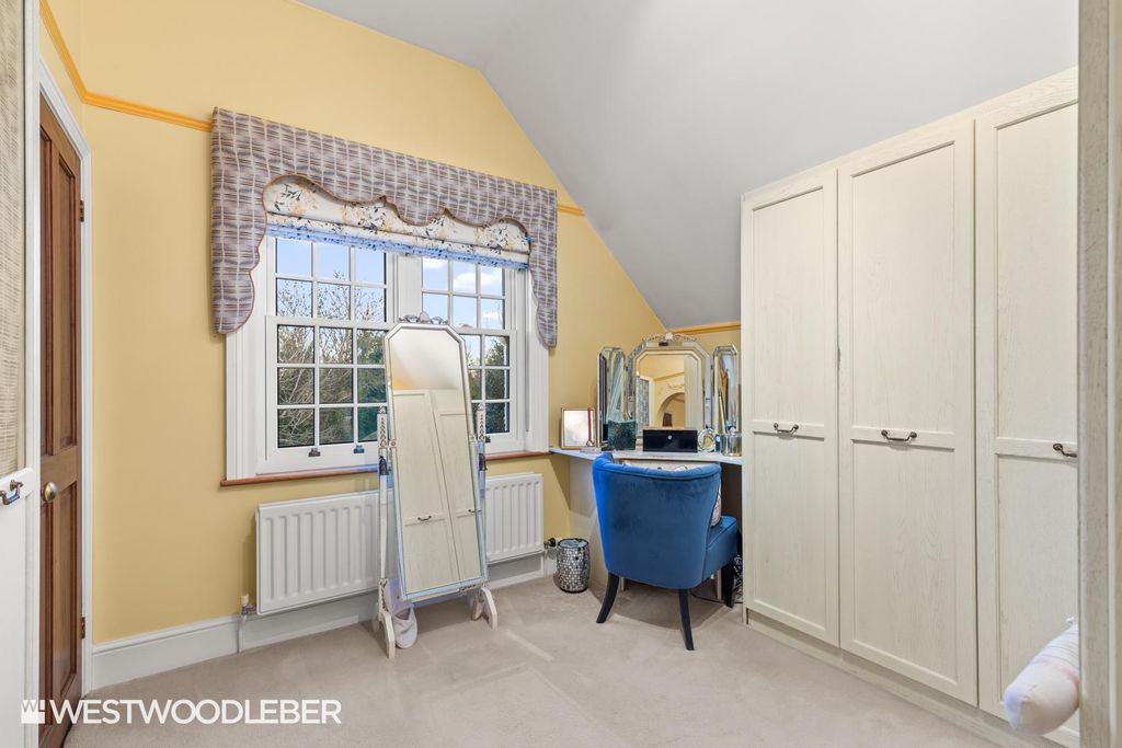 Additional image 34 of 4 bed detached house for saleStation Road, Broxbourne EN10