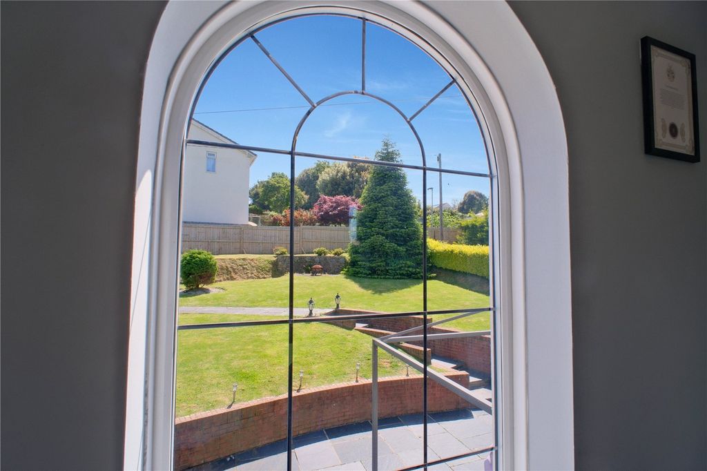 7 bed detached house for saleMiddleton Road, Bideford, Devon EX39 photo 5