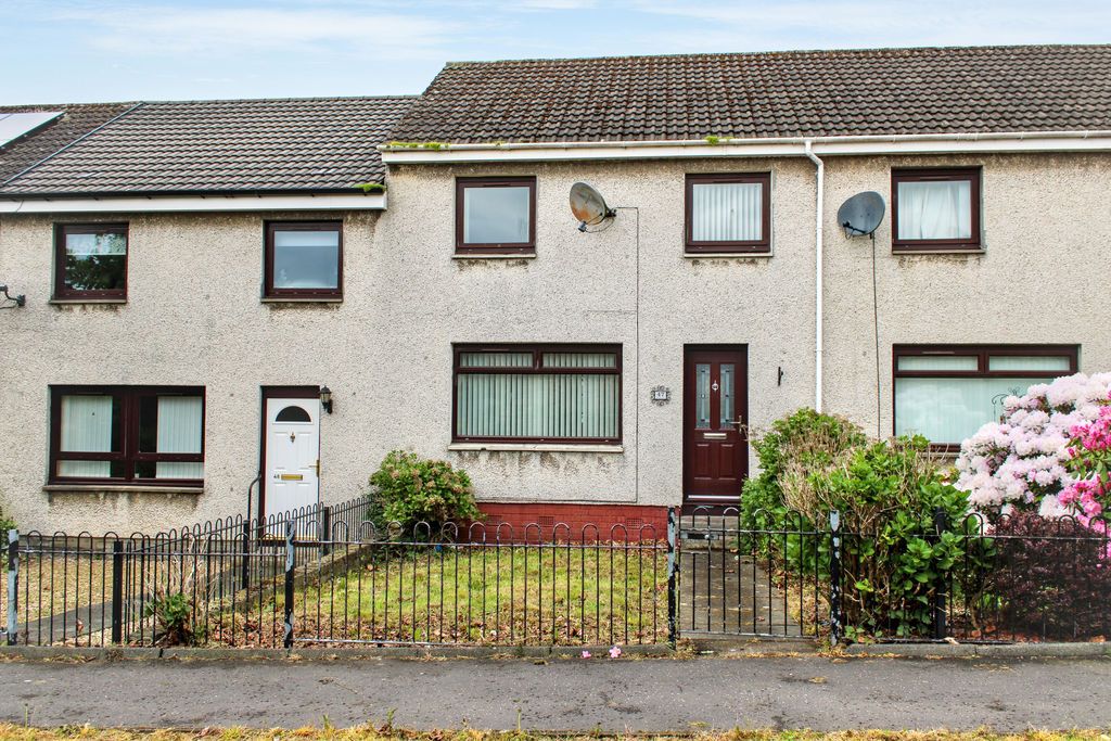 3 bed terraced house for sale47 Turret Court, Alloa FK10