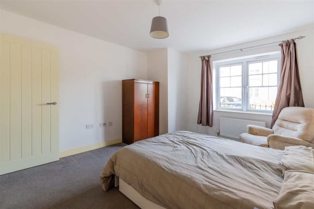 Additional image 12 of 2 bed flat for saleHawthorn House, The Boulevard, Canton, Cardiff CF11
