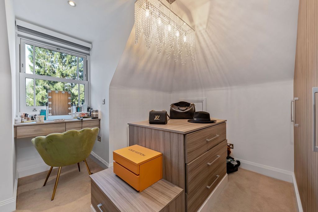 Additional image 10 of 6 bed detached house for saleLlanvair Drive, Ascot SL5