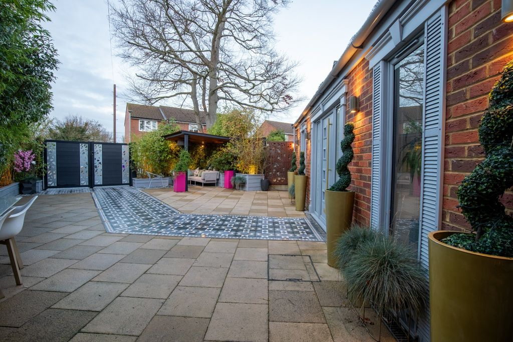 Additional image 9 of 4 bed detached house for saleRoyston Road, Baldock SG7