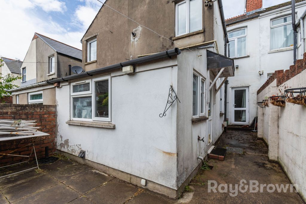 Additional image 46 of 4 bed terraced house for saleLlanishen Street, Heath, Cardiff CF14