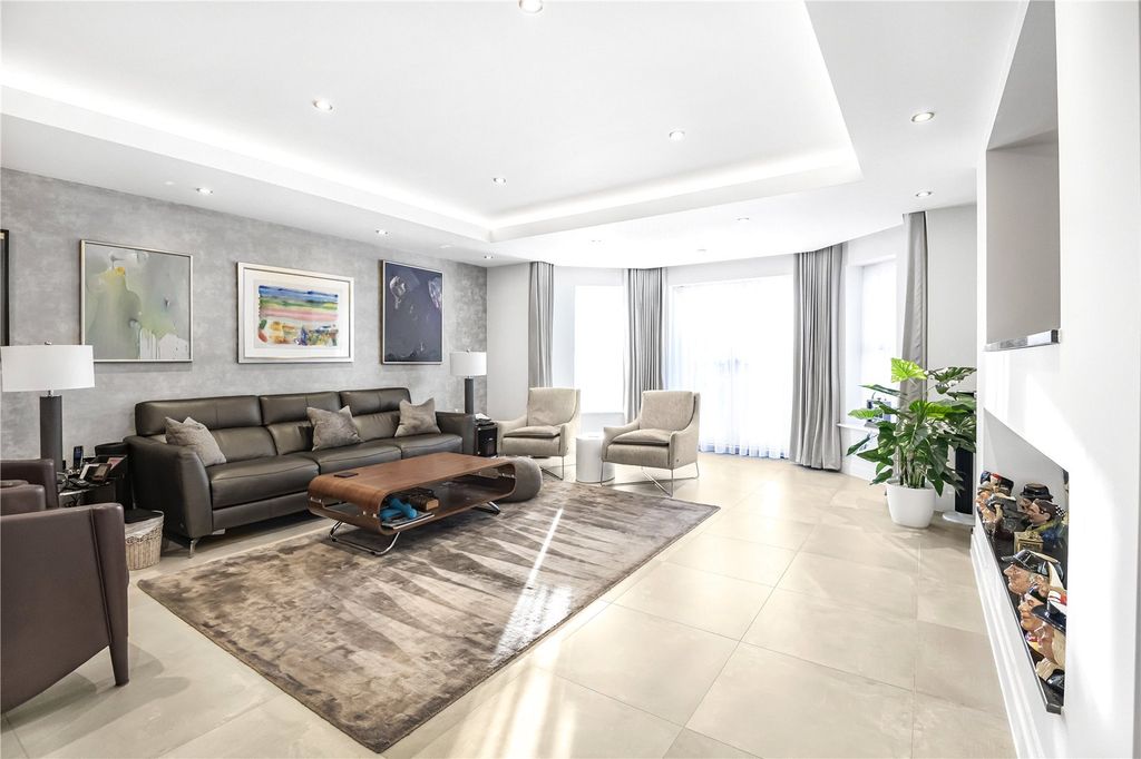 Additional image 15 of 2 bed flat for saleCamlet Way, Hadley Wood EN4