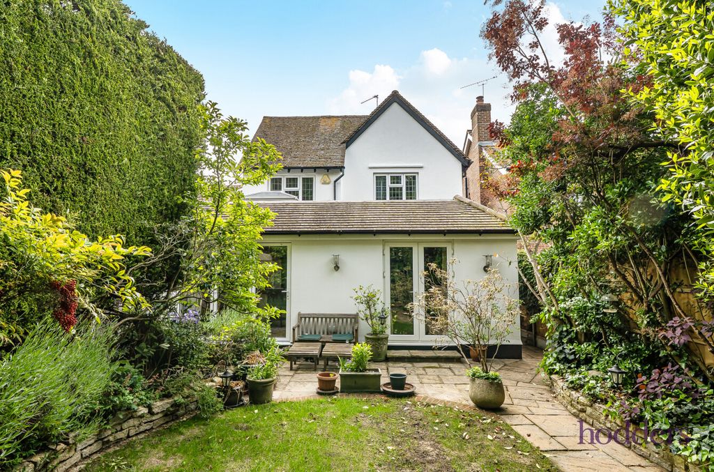 Additional image 9 of 3 bed detached house for saleWoodham Lane, New Haw, Surrey KT15