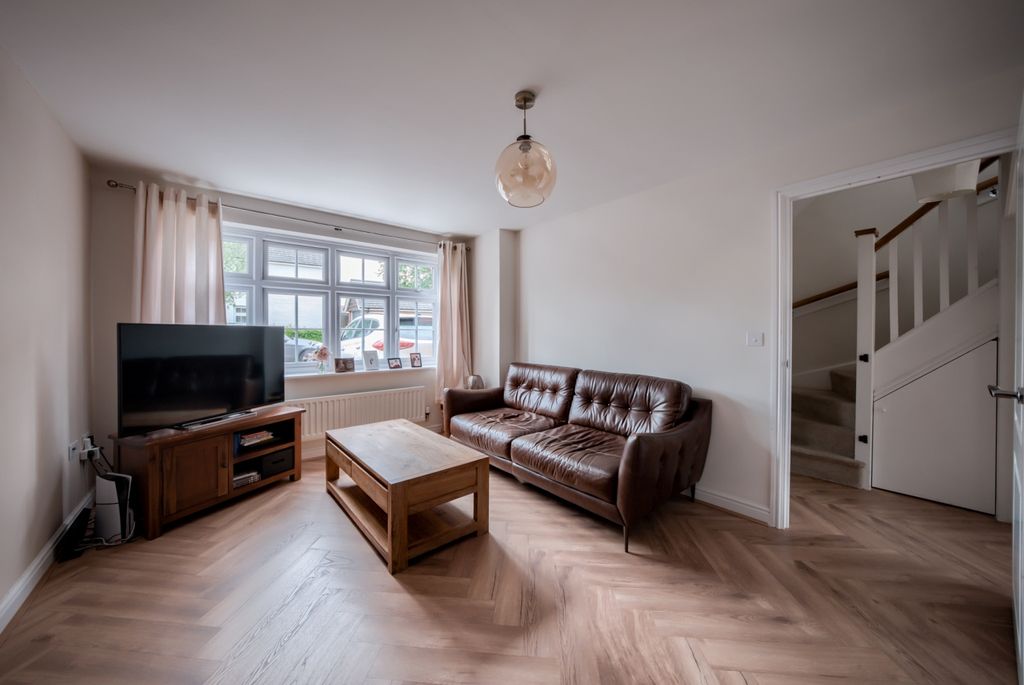 Additional image 7 of 3 bed semi-detached house for saleBoehm Drive, Alcester B49