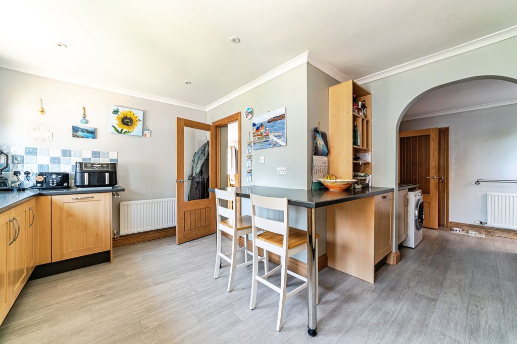 Additional image 12 of 4 bed detached house for saleSandpiper Way, Basingstoke RG22