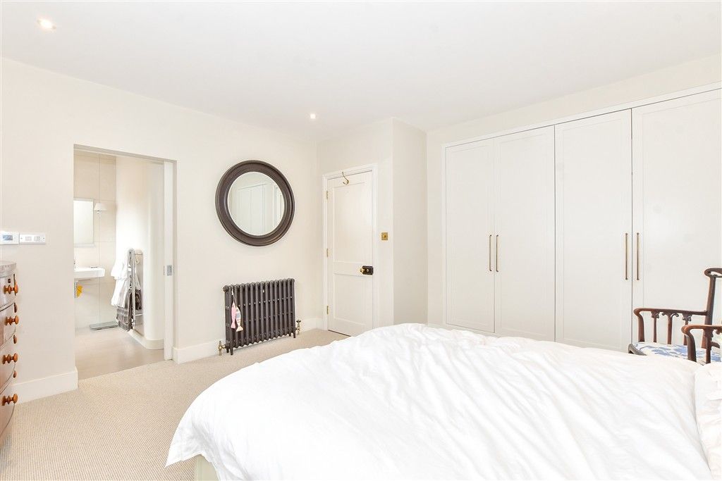 Additional image 10 of 4 bed detached house for saleQueen Street, Emsworth, Hampshire PO10