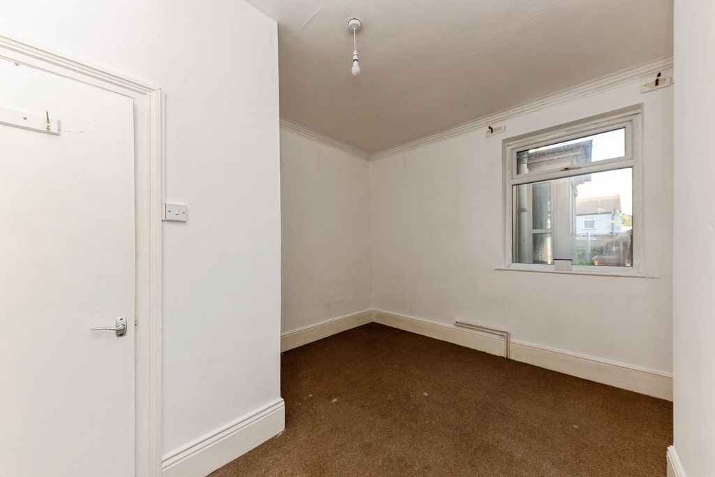 Additional image 9 of 1 bed flat for saleAlgernon Street, Grimsby DN32