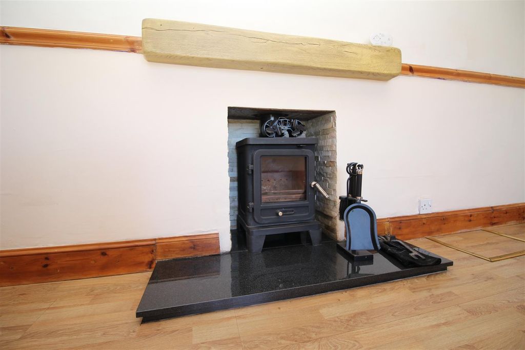 Additional image 6 of 2 bed flat for saleEmpire Street, Whitburn EH47