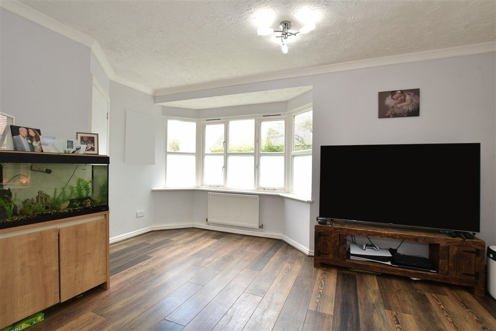 Additional image 5 of 2 bed flat for saleBramble Tye, Noak Bridge, Basildon, Essex SS15