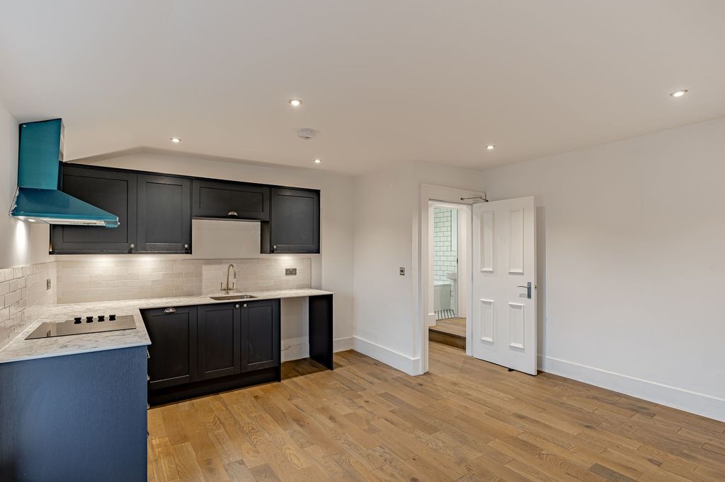 Additional image 3 of 2 bed flat for saleApartment 4, 16 Victoria Place, Carlisle CA1