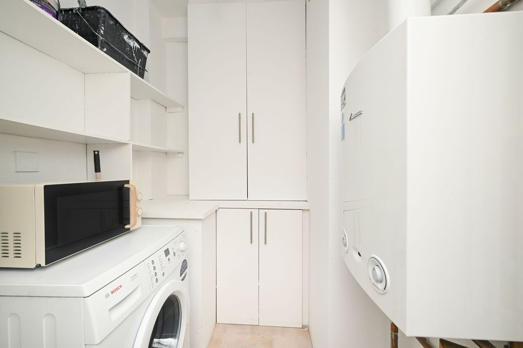 Additional image 13 of 2 bed flat for saleDreghorn Loan, Edinburgh EH13