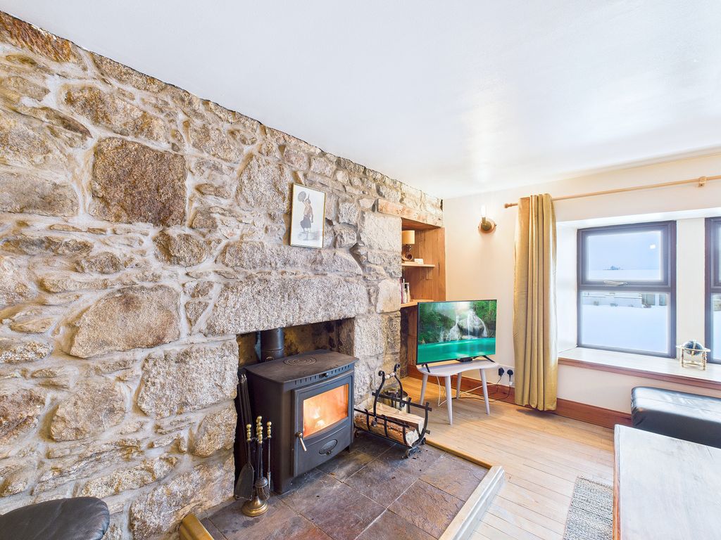4 bed detached house for saleDuthil, Carrbridge PH23 photo 4