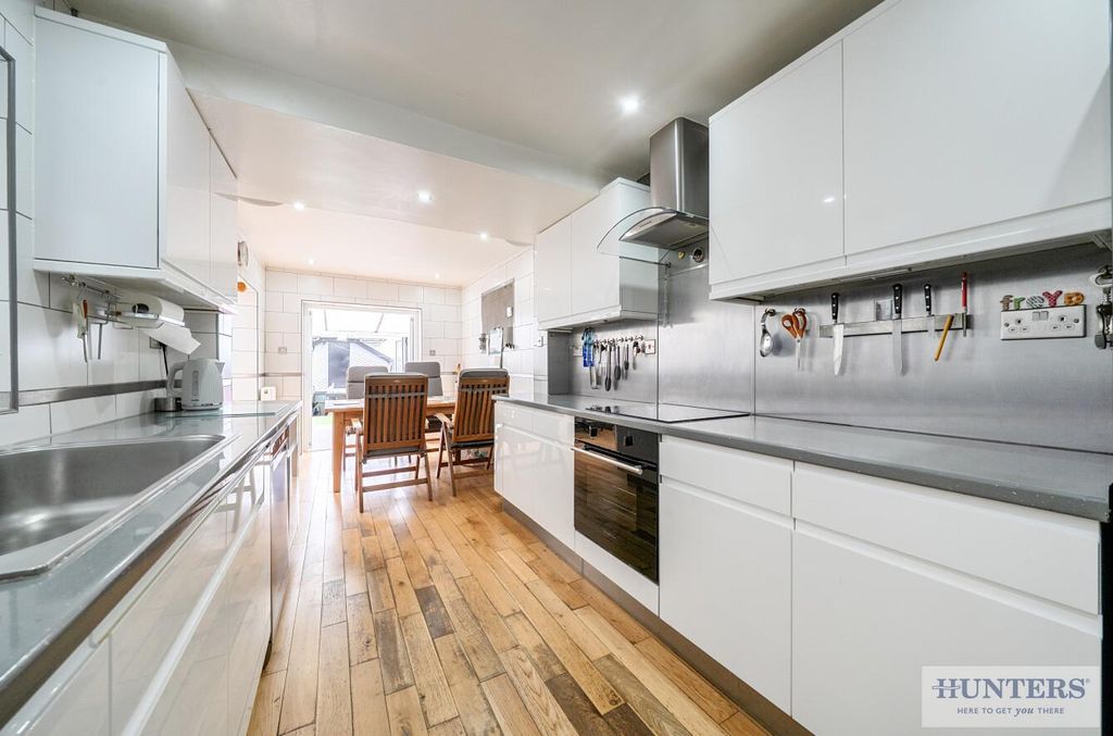 Additional image 3 of 3 bed terraced house for saleUpper Abbey Road, Belvedere DA17