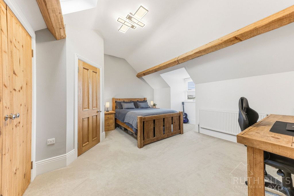 Additional image 42 of 5 bed semi-detached house for saleChurch Street, Brierley, Barnsley S72