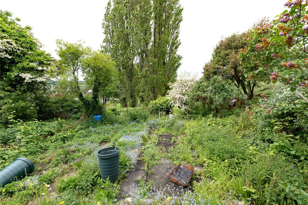 Additional image 21 of 4 bed detached house for saleLilac Cottage, Blue Hill Lane, Leeds, West Yorkshire LS12