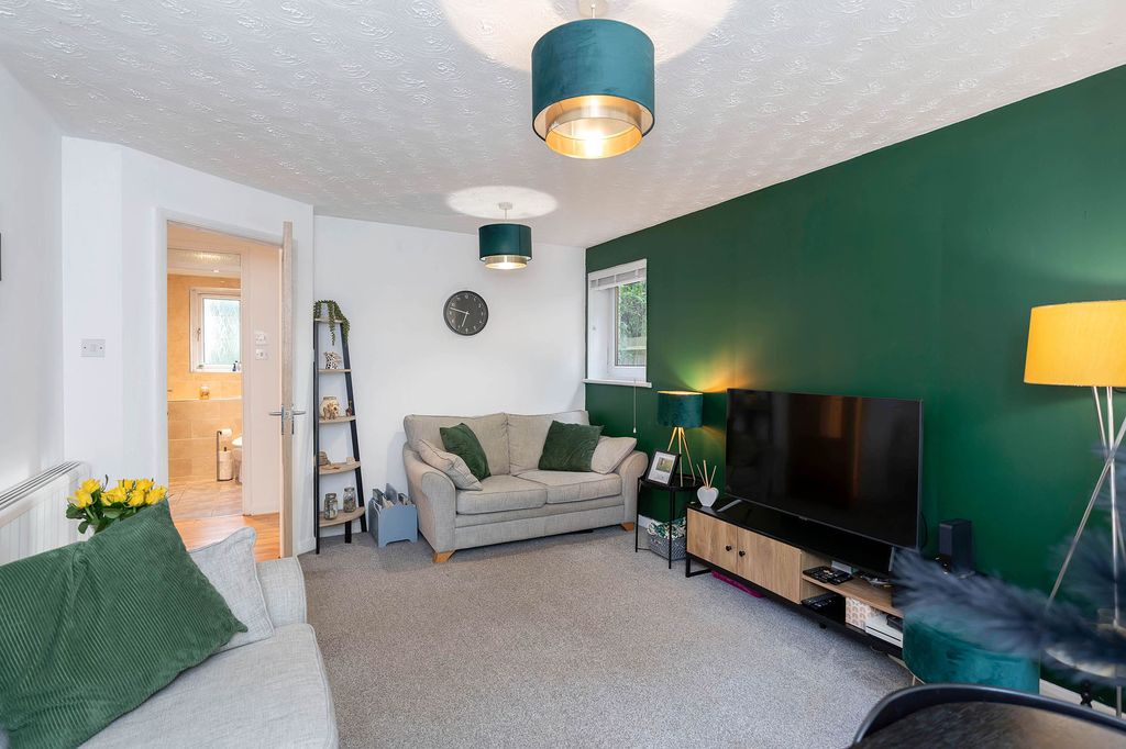 Additional image 4 of 2 bed flat for sale193/1 Gogarloch Syke, South Gyle, Edinburgh EH12