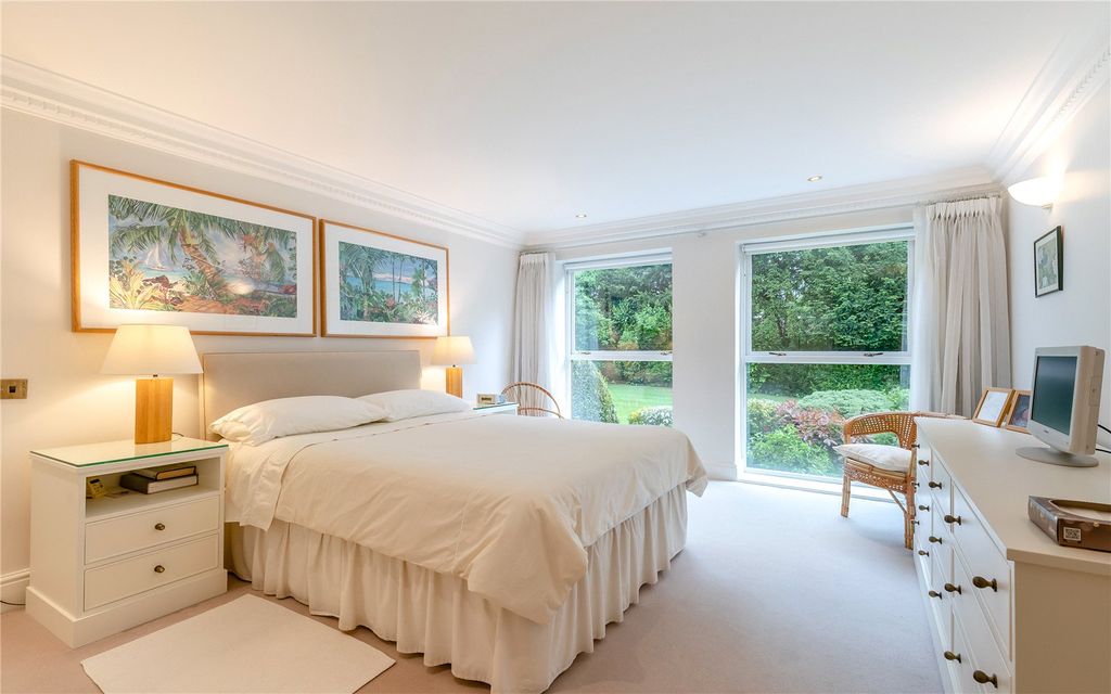 Additional image 11 of 3 bed flat for saleSuffolk Road, Altrincham, Cheshire WA14