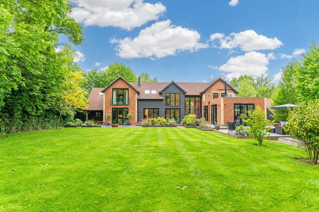 4 bed detached house for saleCroft Road Shinfield Reading, Berkshire RG2