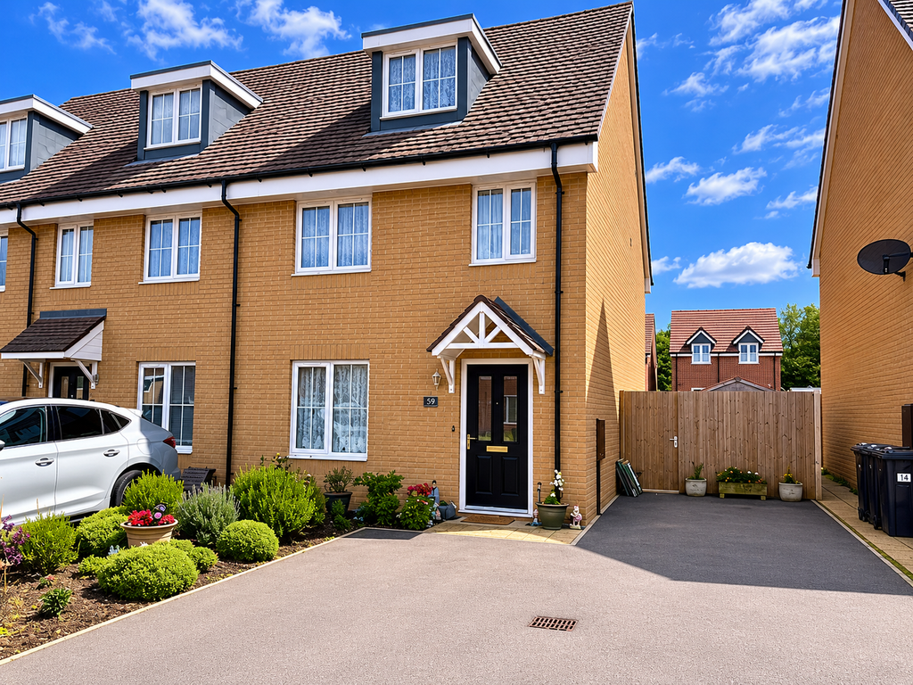 4 bed end terrace house for saleLily Edge, Biggleswade SG18