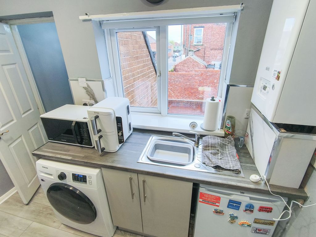 Additional image 6 of 2 bed flat for salePont Street, Ashington NE63