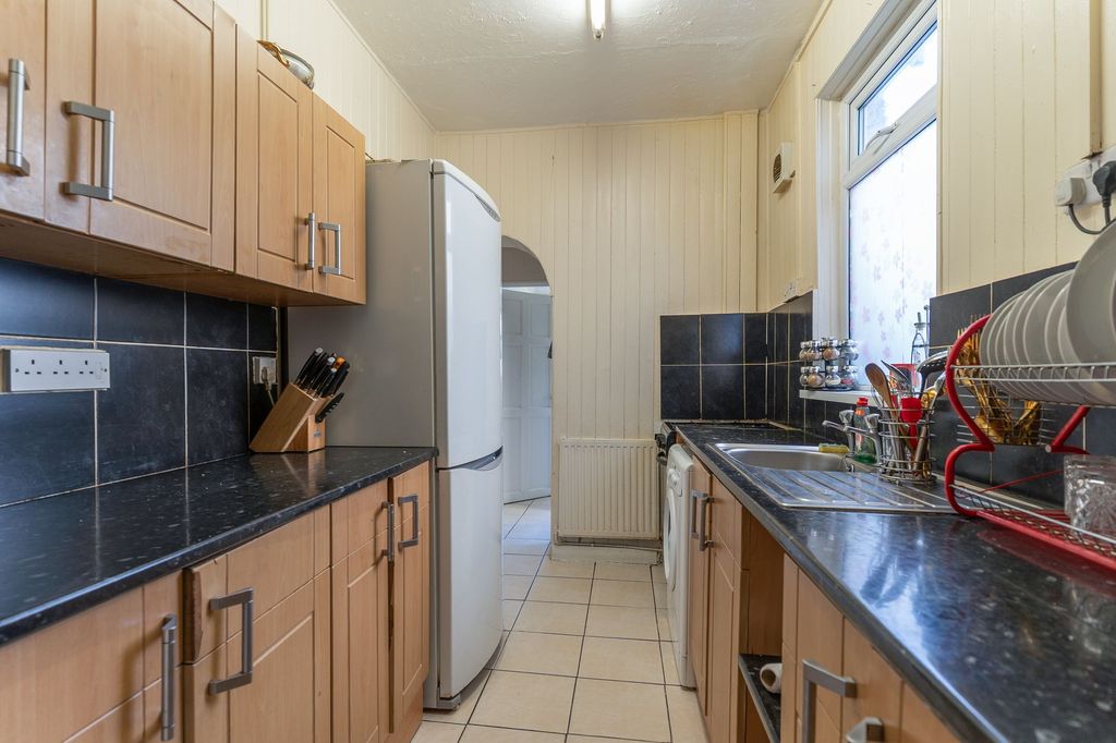 Additional image 2 of 3 bed terraced house for saleHoskins Street, Newport NP20