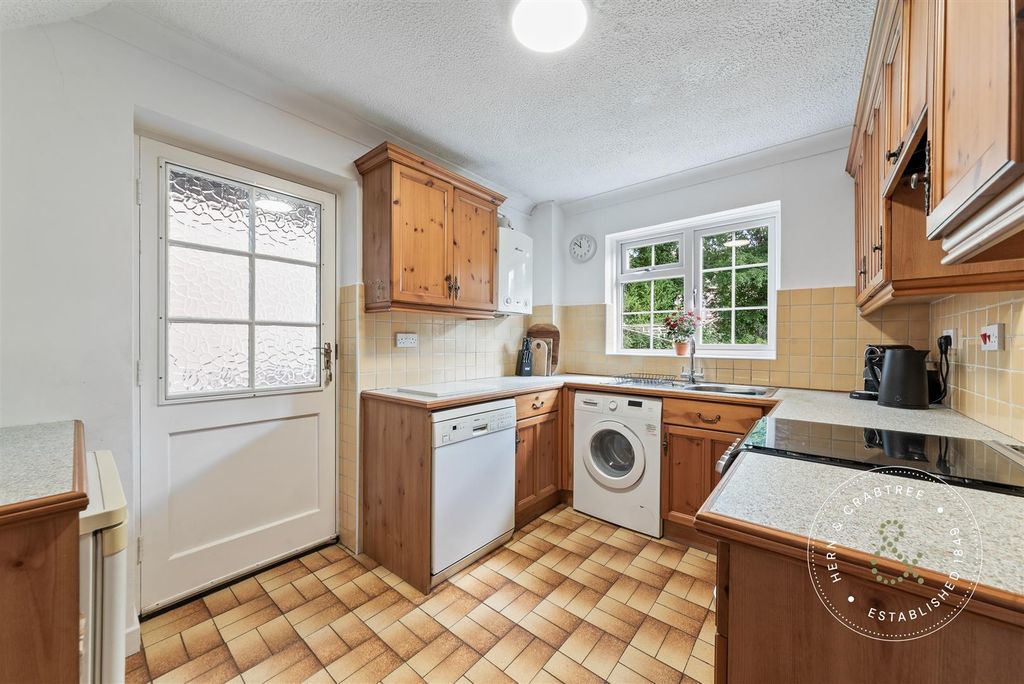 Additional image 9 of 3 bed detached house for saleCae Syr Dafydd, Cardiff CF11