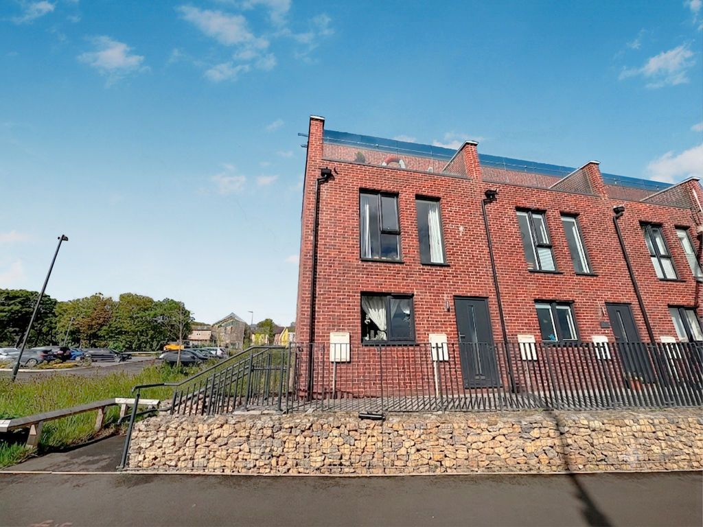 3 bed end terrace house for saleCrest Way, Blyth NE24