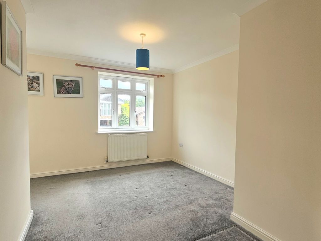 Additional image 13 of 2 bed flat for saleGoldsworth Road, Woking, Surrey GU21