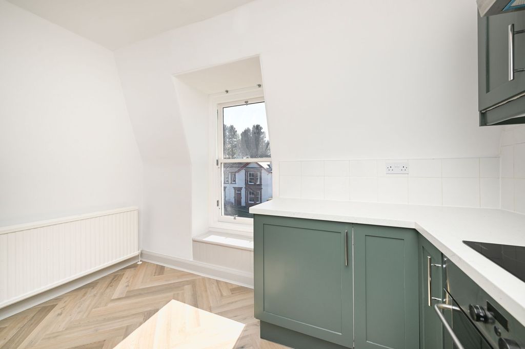 Additional image 11 of 2 bed flat for saleDreghorn Loan, Edinburgh EH13
