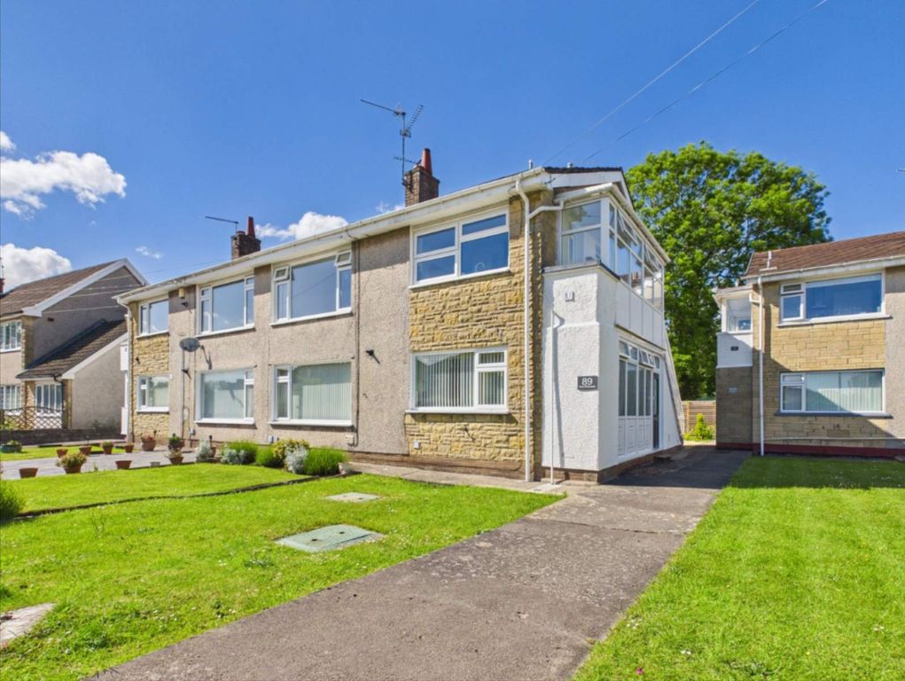 2 bed maisonette for saleHeol Briwnant, Rhiwbina, Cardiff. CF14
