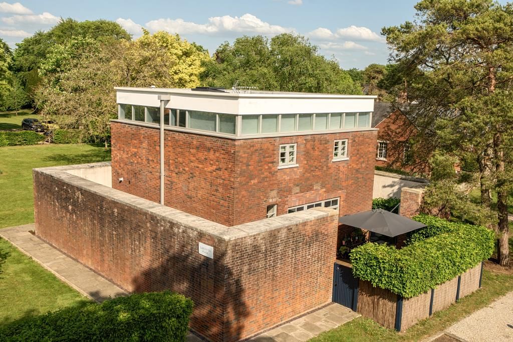 Additional image 3 of 3 bed detached house for saleSubstation House, Garden Quarter, Caversfield, Oxfordshire OX27