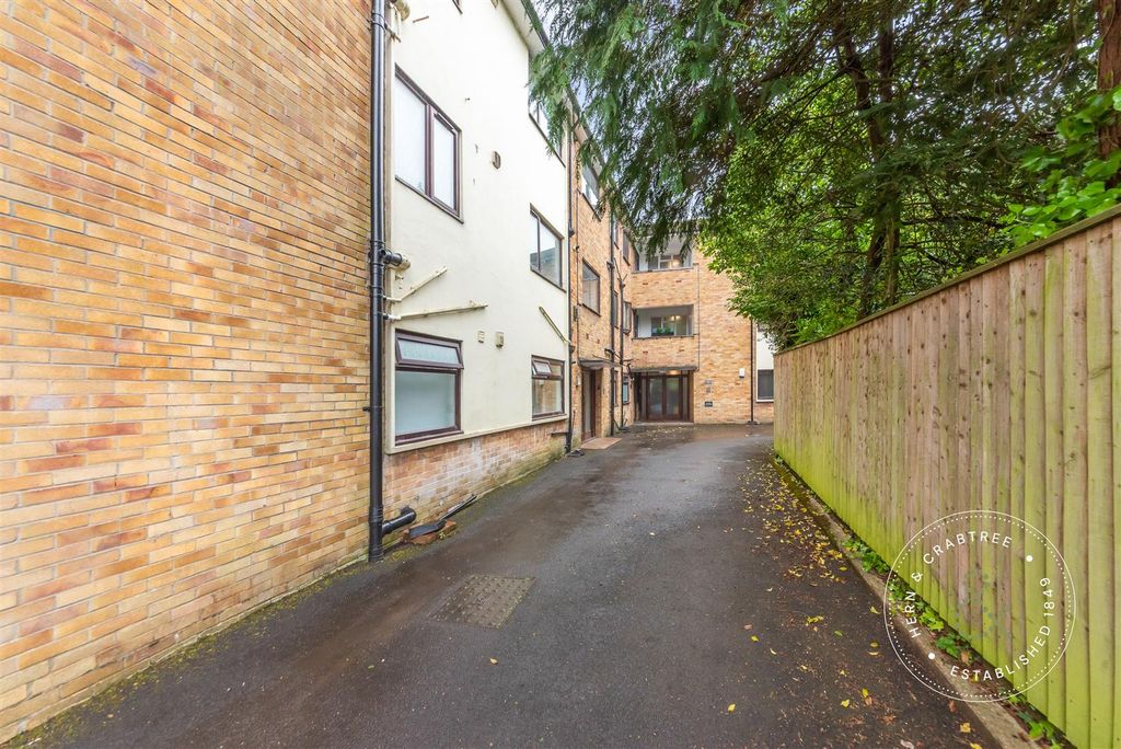 Additional image 19 of 2 bed flat for saleFairlawn Court, The Avenue, Llandaff, Cardiff CF5