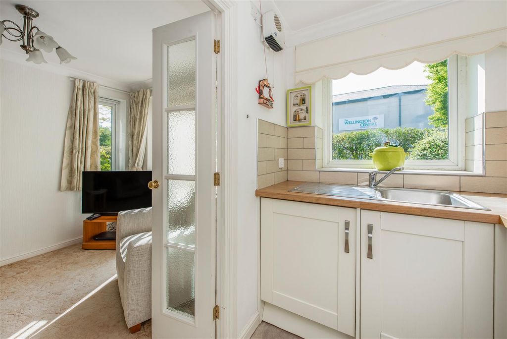 Additional image 10 of 2 bed flat for saleOld Winton Road, Andover SP10