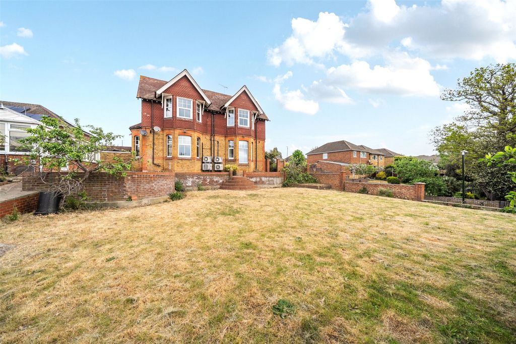 Additional image 18 of 7 bed detached house for saleBroomfield Road, Bexleyheath DA6